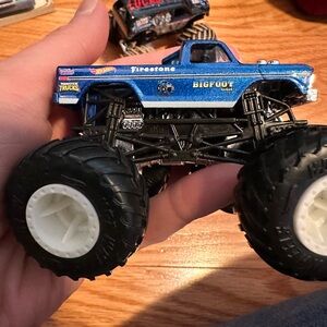 5 monster jam trucks
